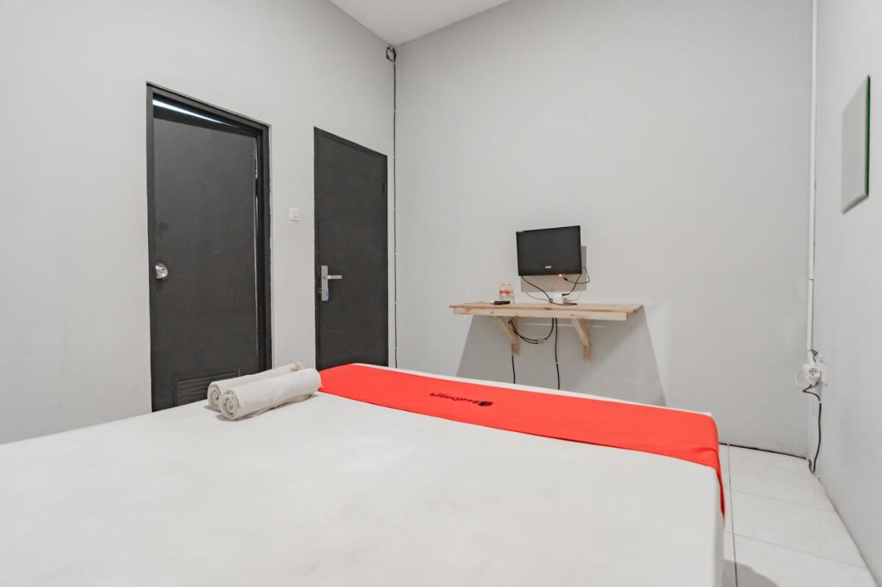 Reddoorz Near Exit Toll Pasteur 4 Hotel Bandung Bagian luar foto