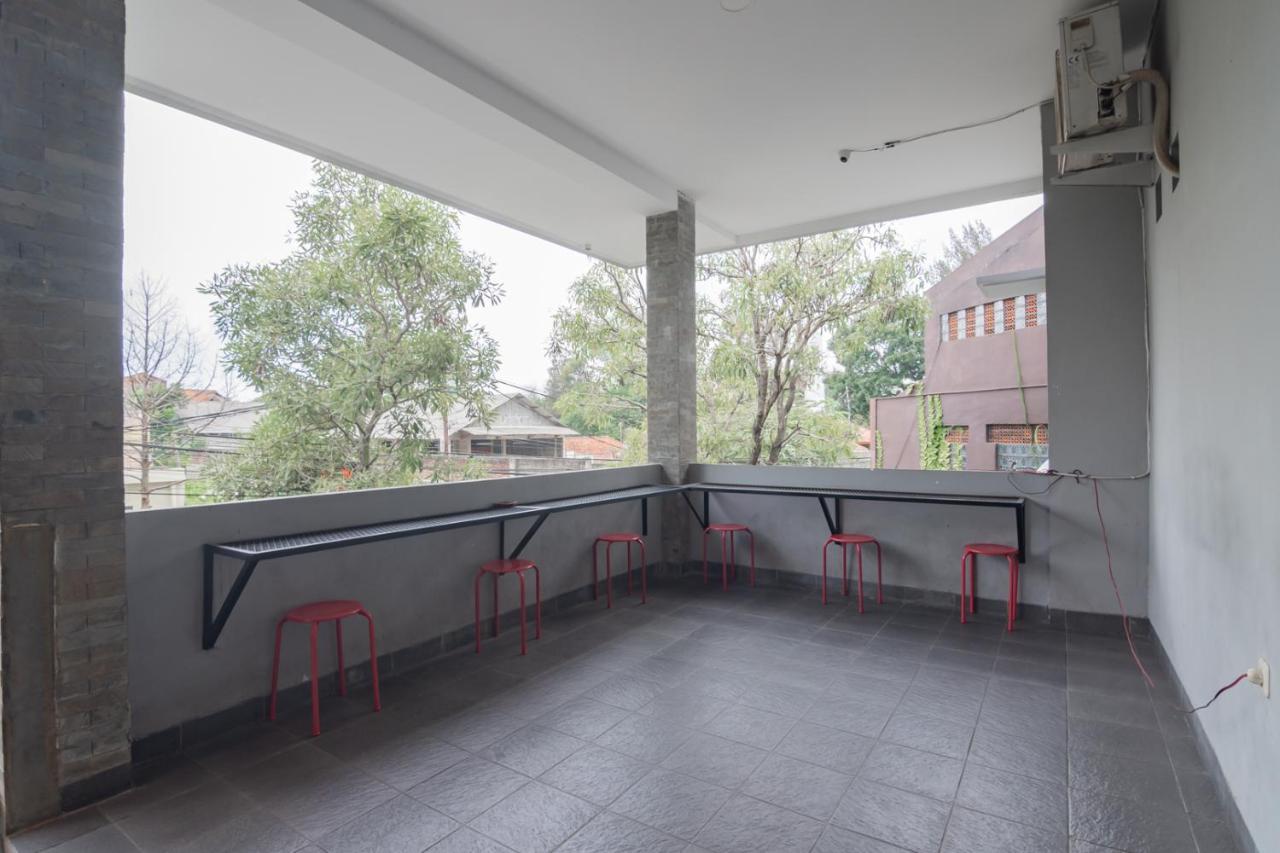 Reddoorz Near Exit Toll Pasteur 4 Hotel Bandung Bagian luar foto