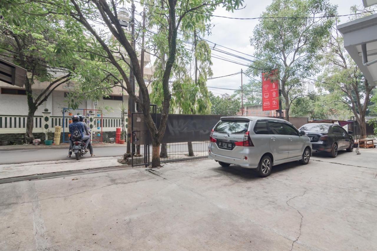 Reddoorz Near Exit Toll Pasteur 4 Hotel Bandung Bagian luar foto